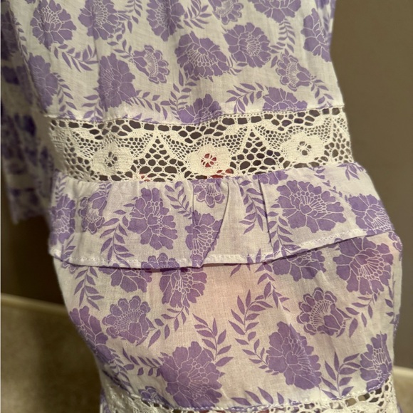 BB Dakota lavender floral mini dress in pristine condition, size medium - Picture 5 of 7